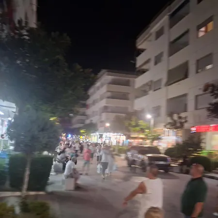 Fredi Fishta Apartment Velipojë